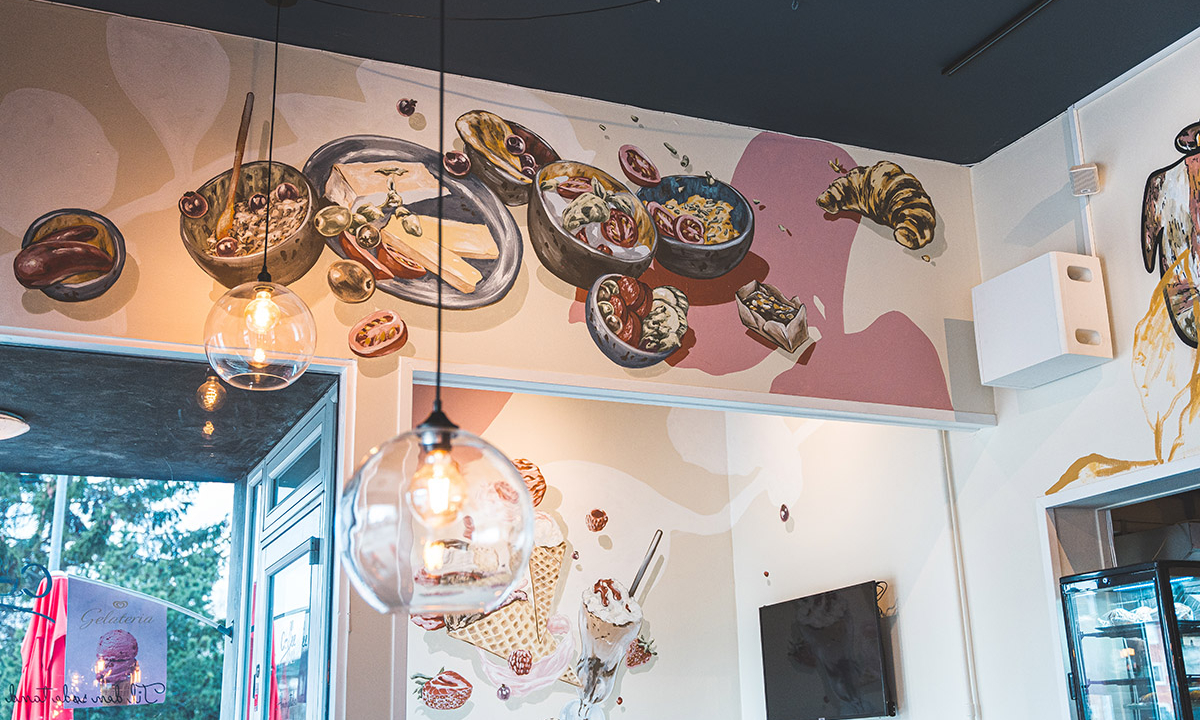 Vægkunst der skaber en god stemning i lokalet